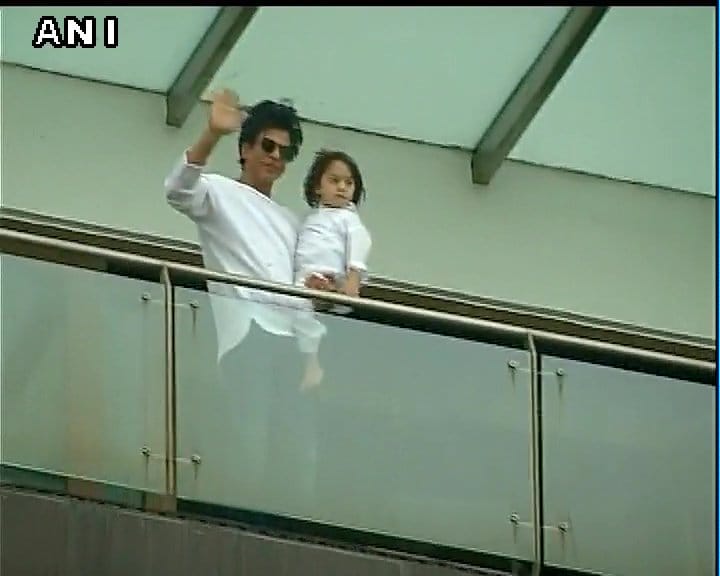 Shah Rukh Khan with his son AbRam at their Mumbai residence on  EidulFitr