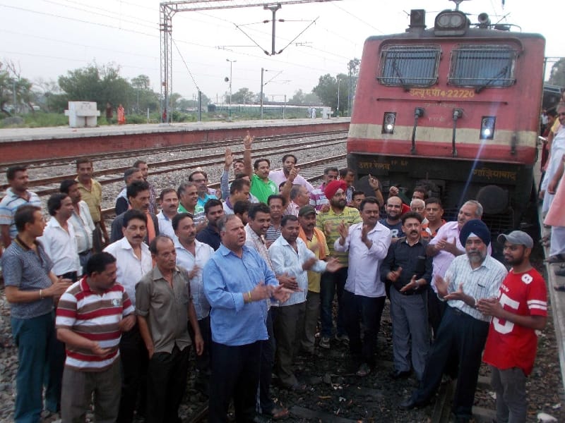 train stop, protest, businessman, pathankot