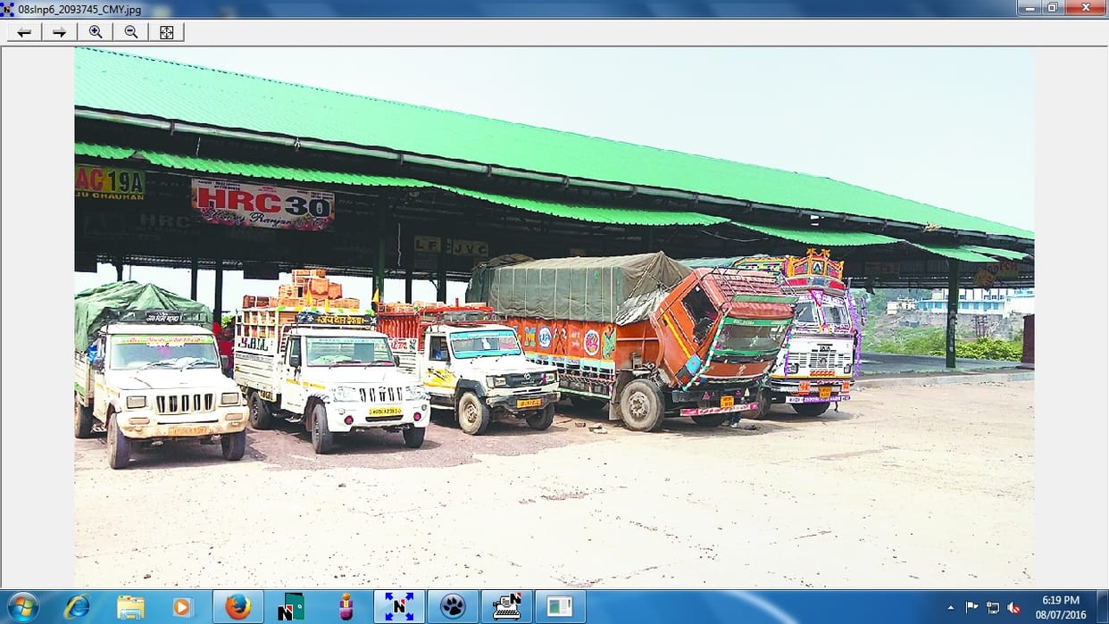 everything changed but Parwanoo apple mandi not changed