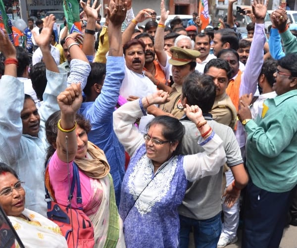 trained jbt teacher demanded to fillup 1500 post of teachers