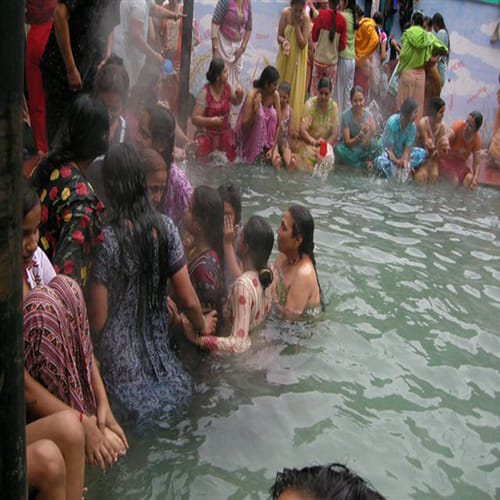 hot water come from pond with one clap