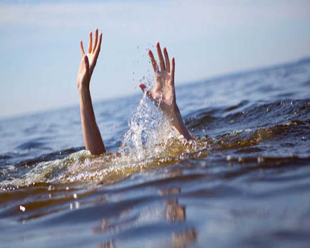 student swept away in river, dead body found.