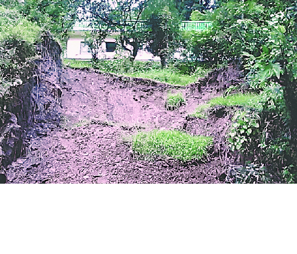 Houses and a primary school in Kapkot landslide hazards in pooling