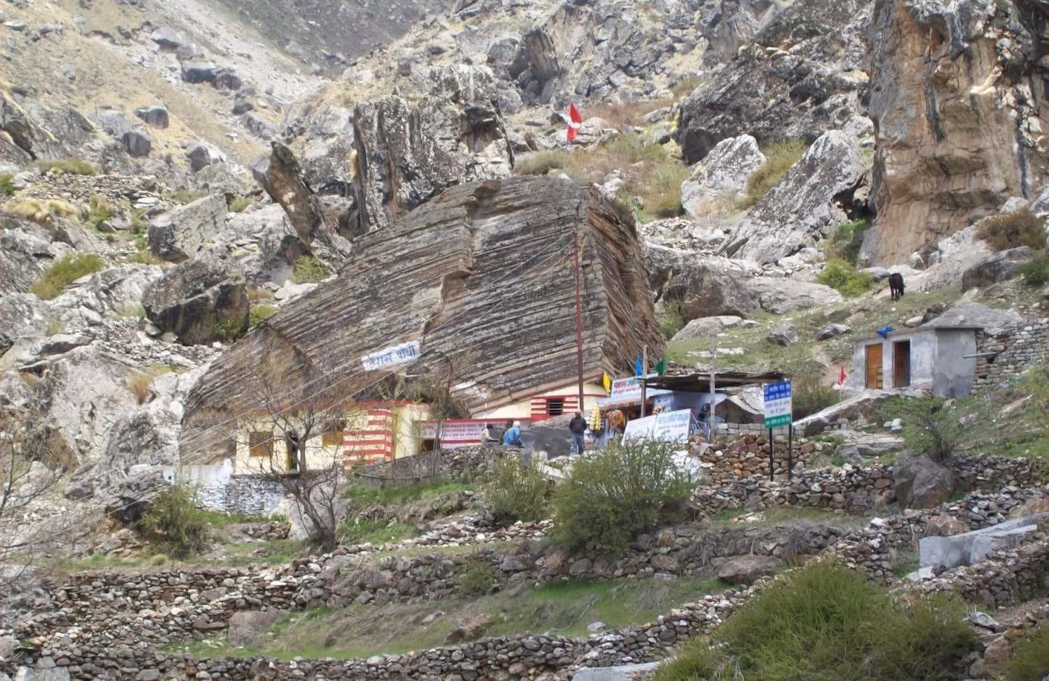 migration from uttarakhand border village big tenson of india