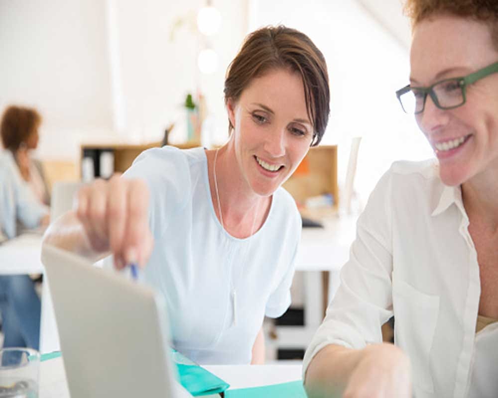 Tips to win the heart of colleagues and boss