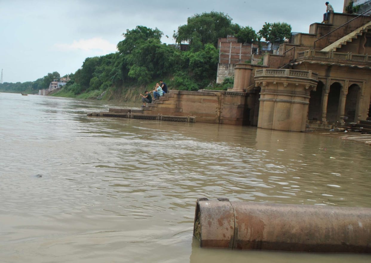 77 cm in 24 hours to raise the water of the Ganges