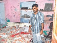 The roof of the house collapsed, disaster averted, arrested