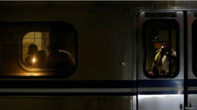  Taiwan : train blast , several wounded