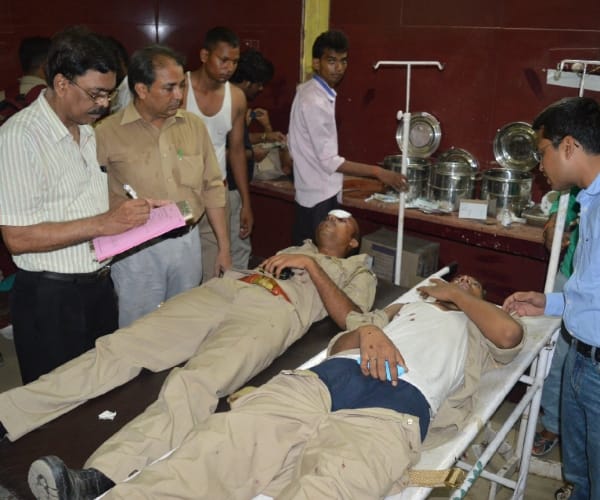 pac soldiers injured in bus accident