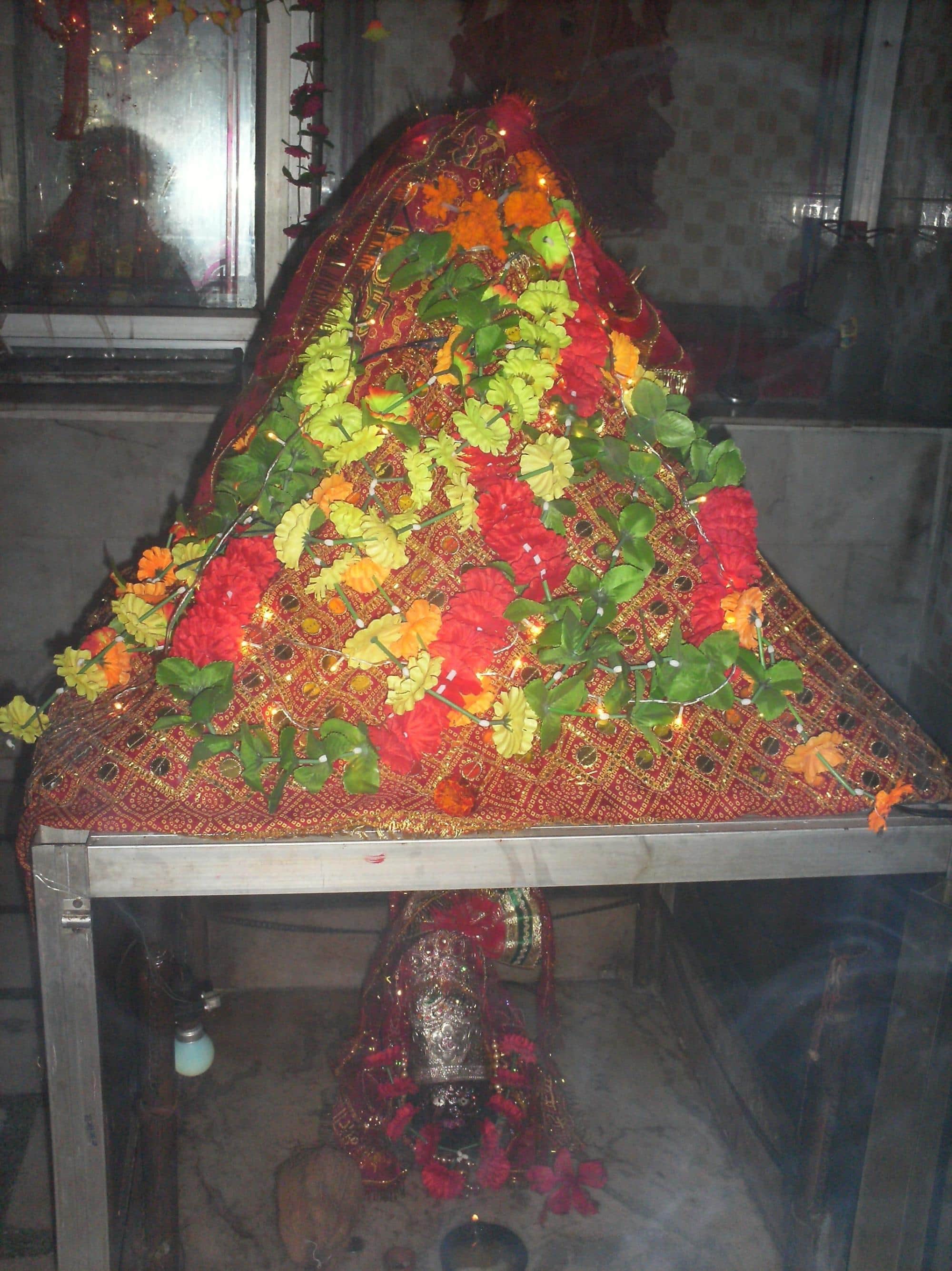 chaitra navratri 2018 get boon of son after chori in this devi temple, Dehradun
