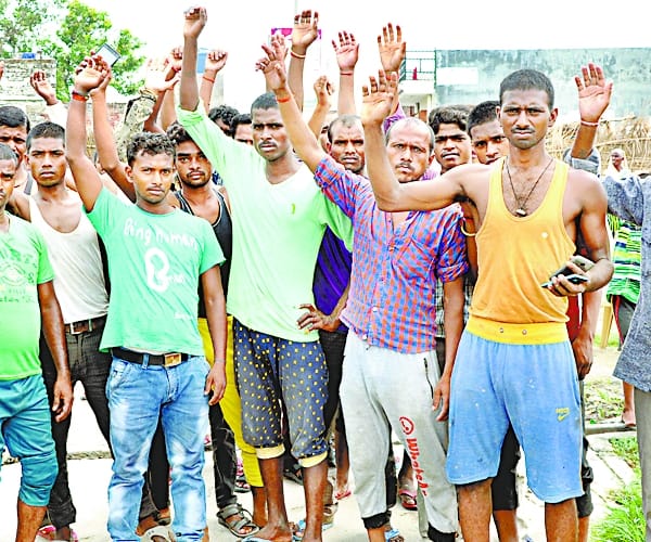 A man murdered for prohibiting wine production in Bahraich.