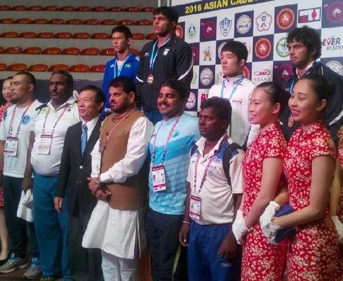 Asian cadet kusti championship, Jatin wins gold medel, jhajhar/Bahadurgrah