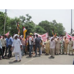 to arrest the doctor, road block, kurukshetra