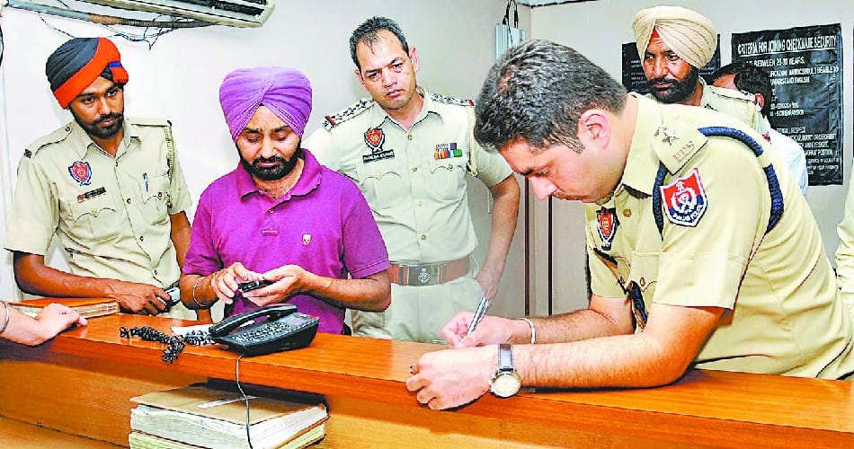 suicide, security guard suicide, self gun shot security guard, mohali suicide, mohali