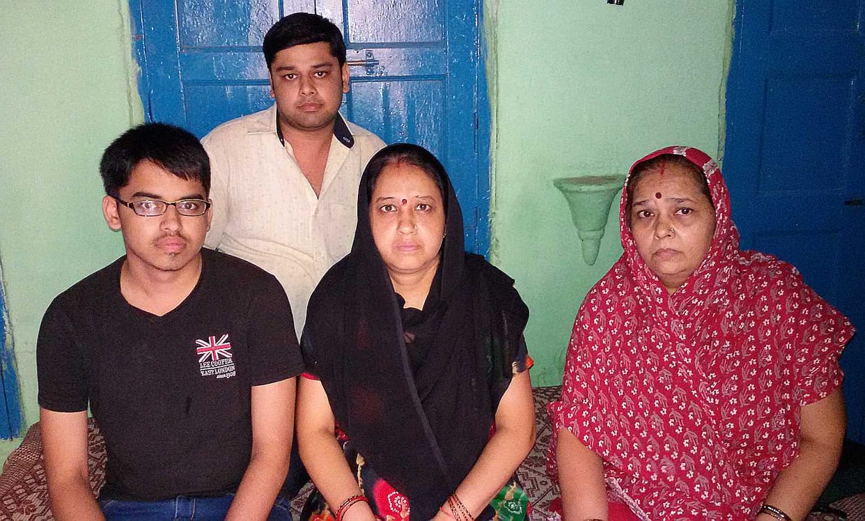 Vjirganj six people trapped in Baltal Amarnath in Jammu and Kashmir were philosophy