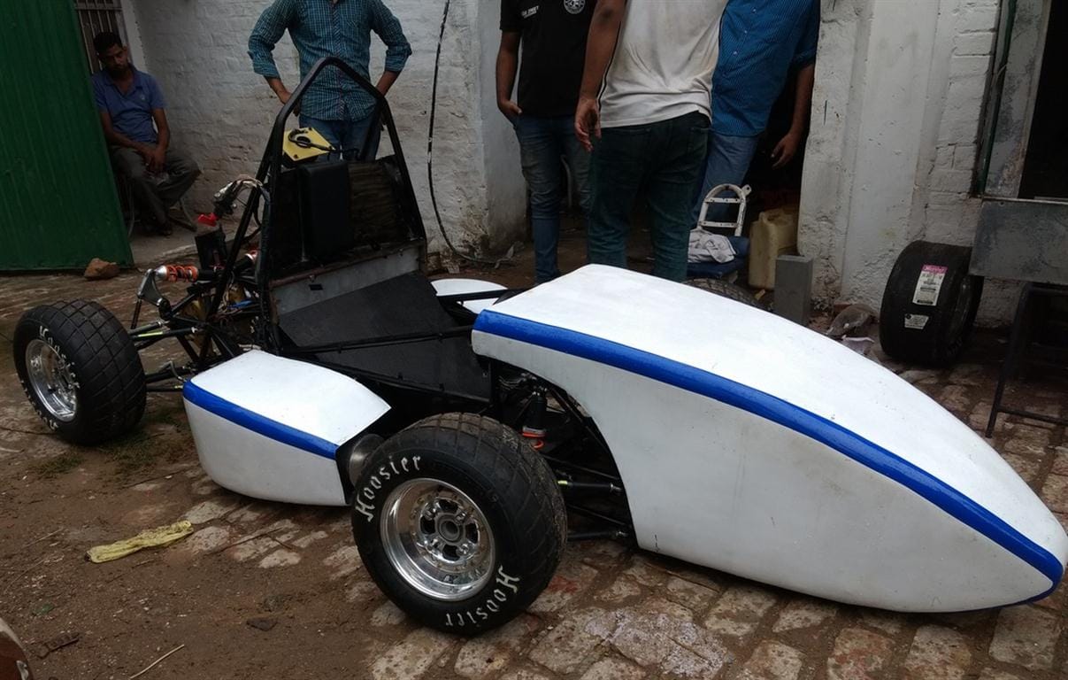 AMU students' racing car will run in London