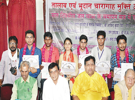 Through 70 villages reached Lucknow jail trip