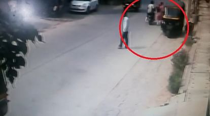 CCTV Video: Teacher bravery makes crook battered