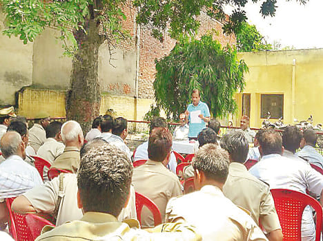 Gurumntr parties rushed to the plantation