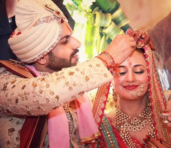 divaynka weds vivek, divyanka and vivek love story, vivek dahiya, divyanka tripathi, chandigarh