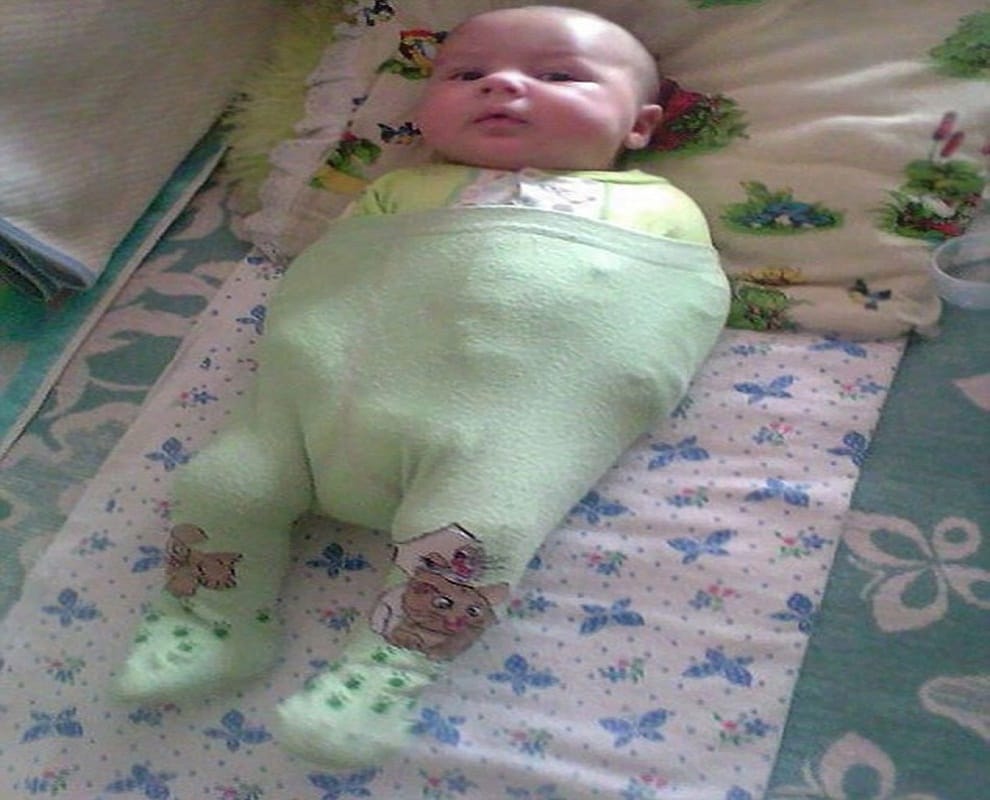 hilarious photos when children left alone