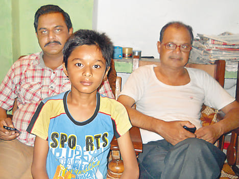 Attack both unwitting passenger and kin