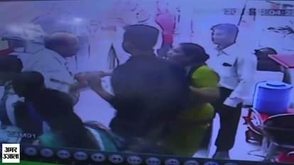 Kanpur CCTV footage Beating