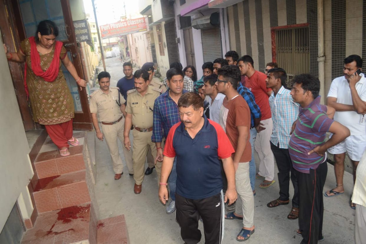 milk carrying girl shot dead at pg gate