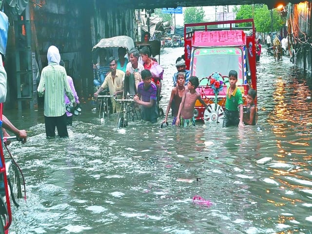 heavy rain in the city