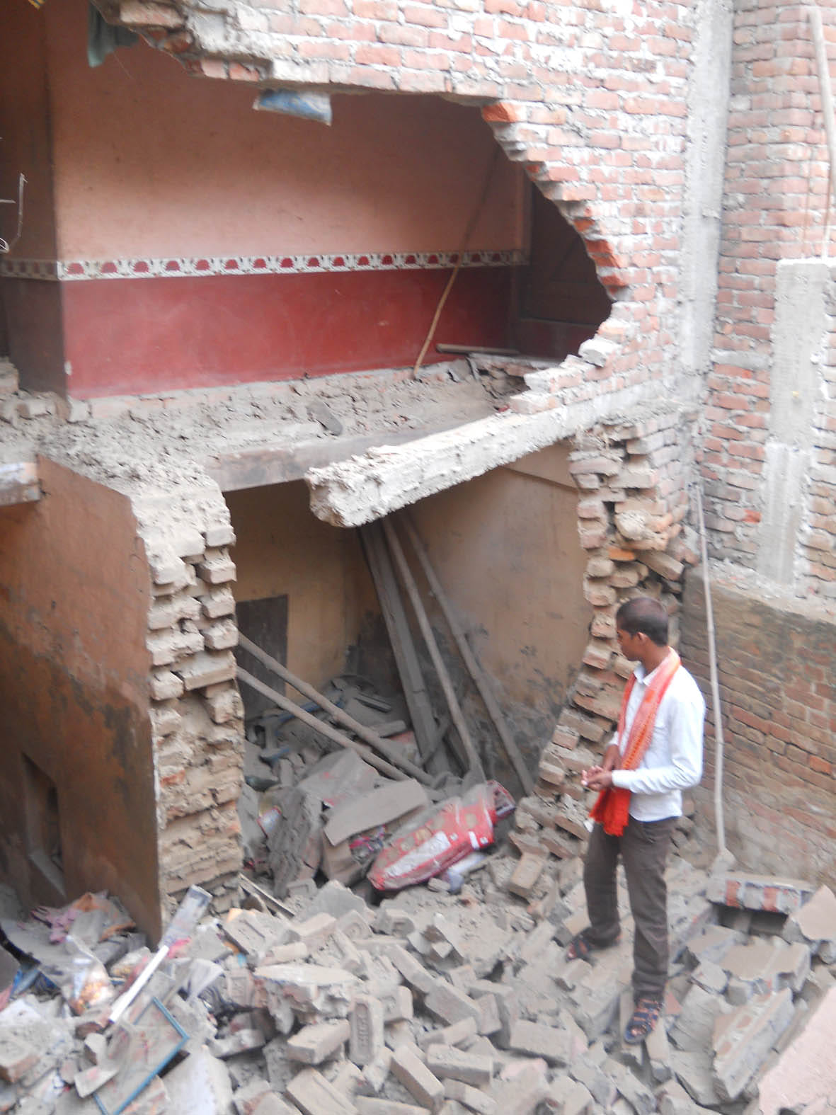 sylender blast in the house of corporator