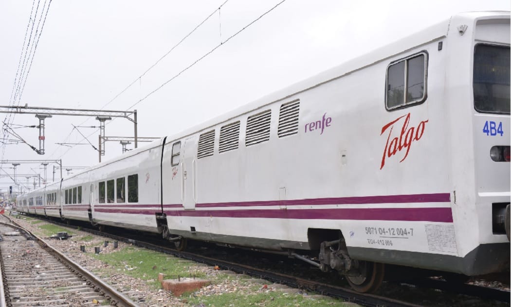 Talgo Trial: Completes 84 Km distance in 55 minutes, attracts people