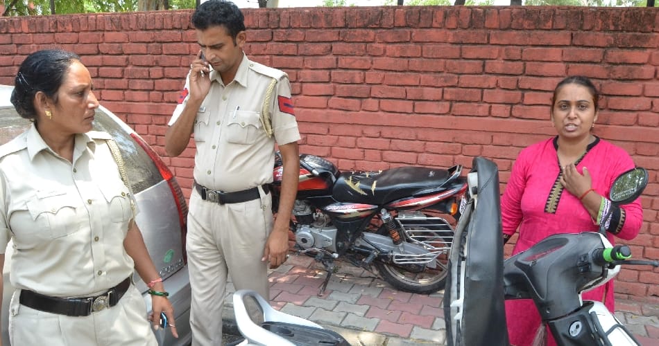 robbery, loot, thievery, gold chain thievery, girl chain thievery, thievery in ugc net exam