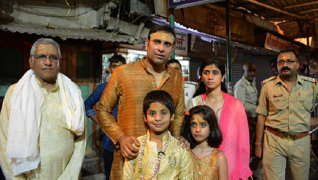 Former cricketer VVS Laxman worships Kashi Vishwanath in Varanasi