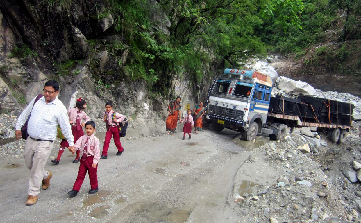 Badrinath highway was closed for seven hours