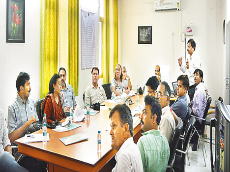 american specialist reached lion safari for grishma treatment