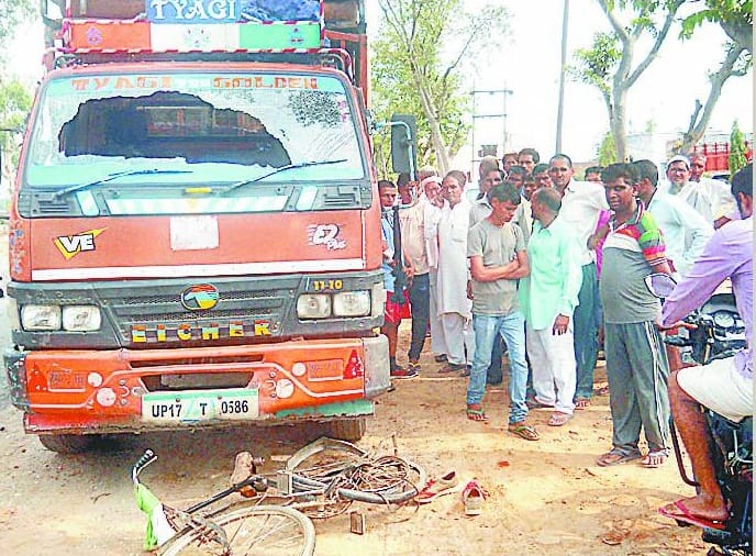 Eight people injured in accidents