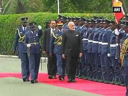 PM Modi holds talks with Kenyan President  