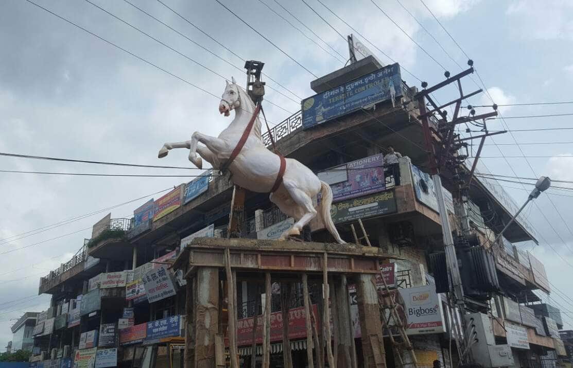 astrology on removing police horse shaktiman statue