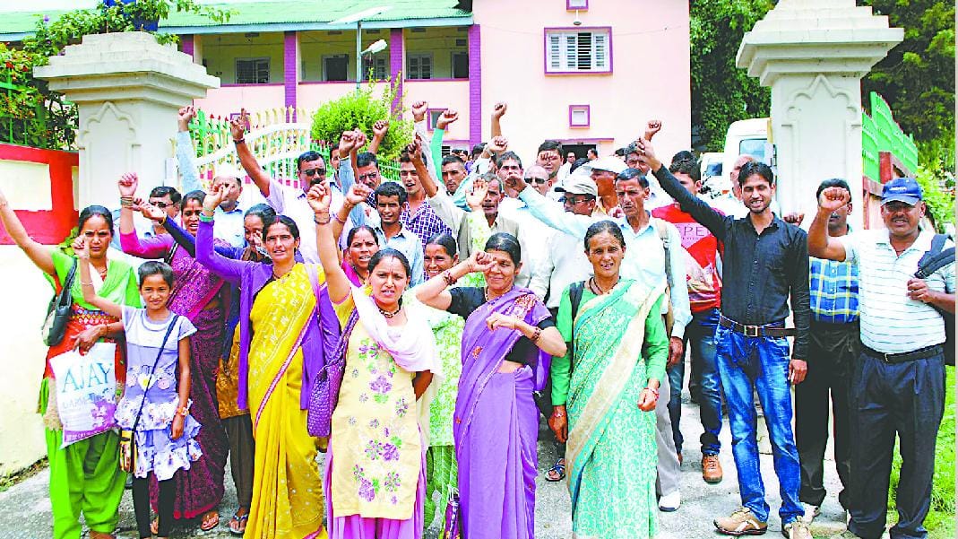 People took to the streets against illegal mining