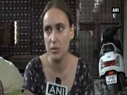 Russian daughter-in-law from Agra thanks Sushma Swaraj for taking prompt action