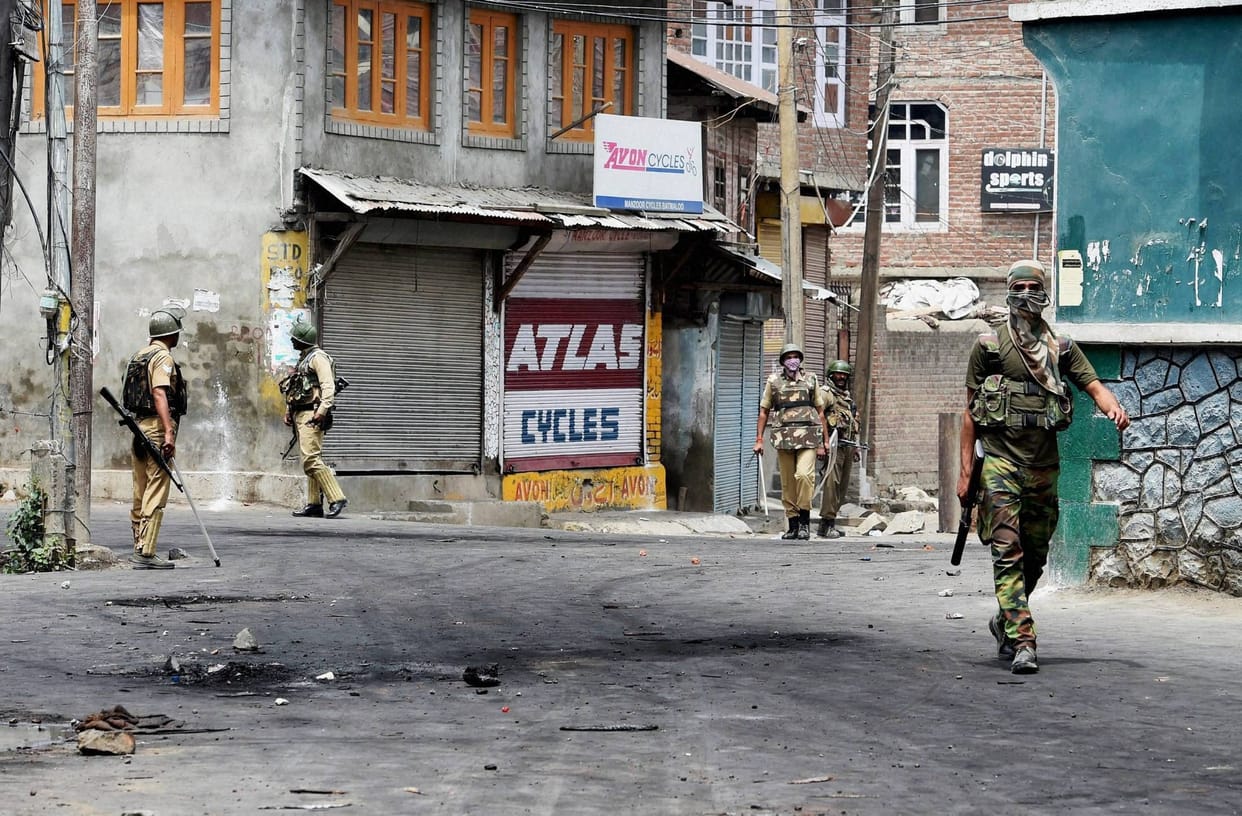 kashmir violence: curfew remains in force, death toll climbs to 34