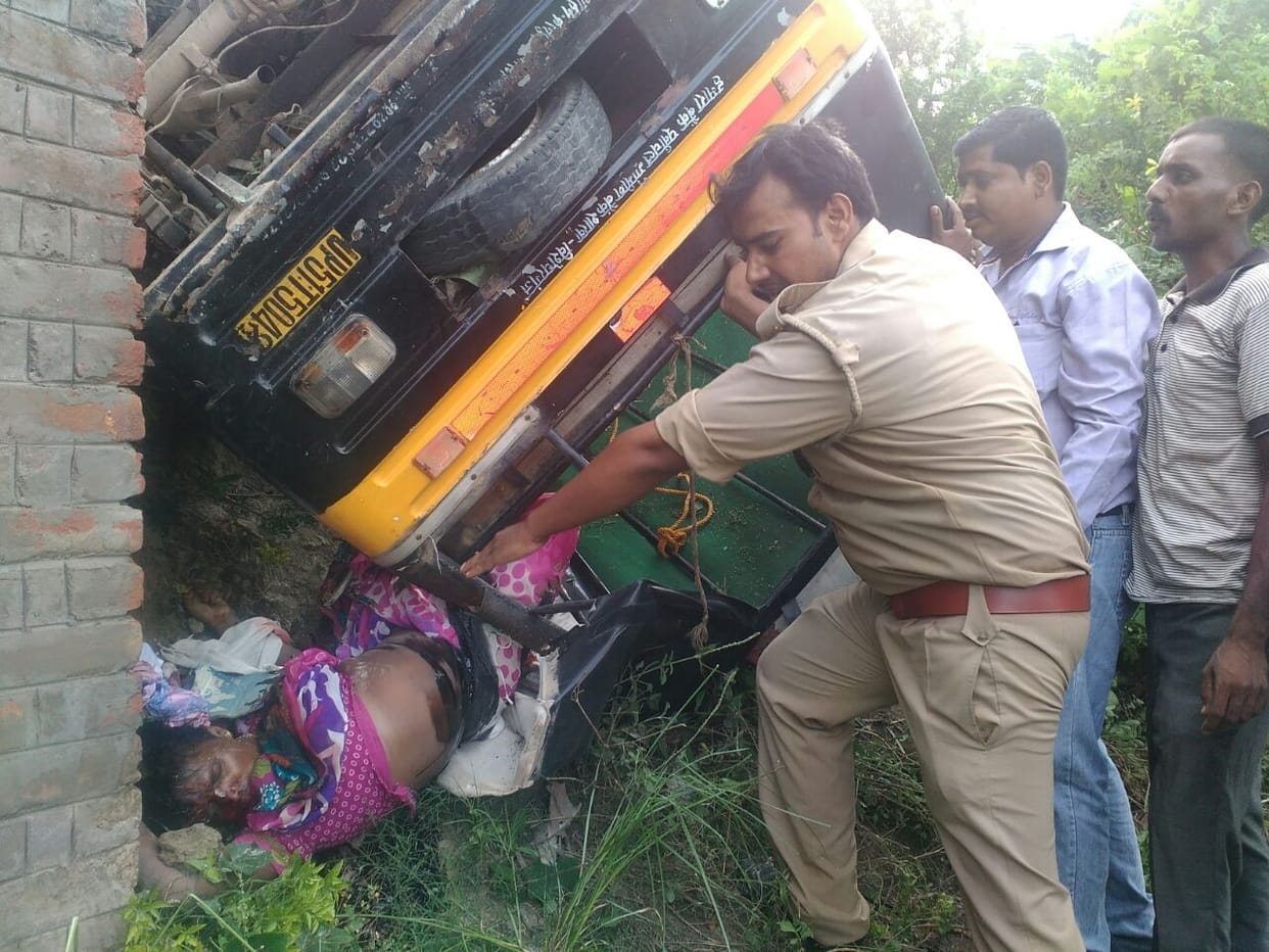 Uncontrollable truck killed in auto collision, two dead