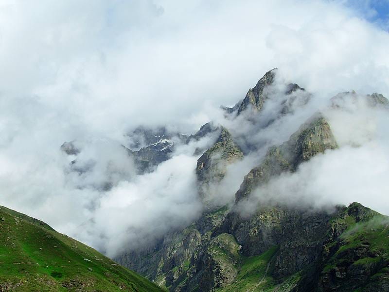 vasudhara fall in badrinath