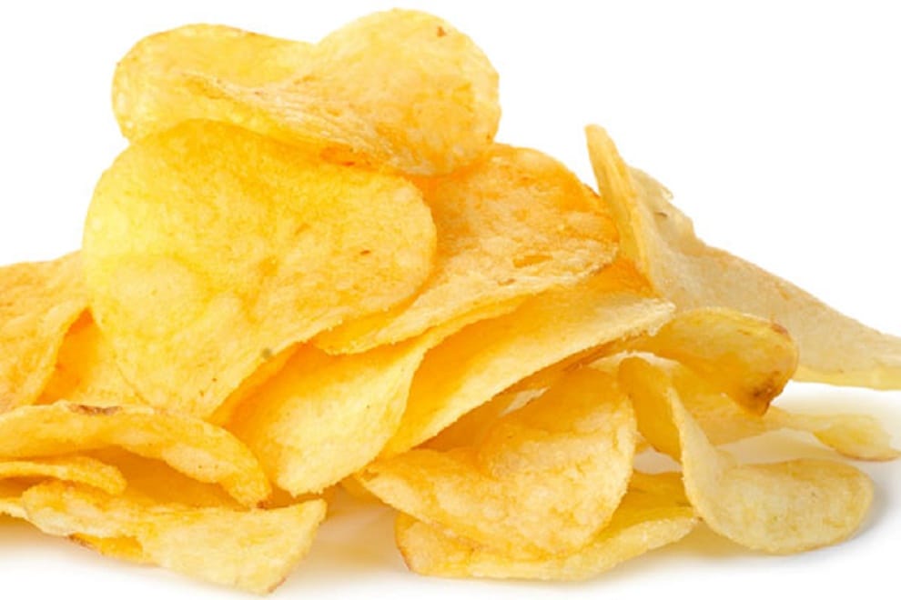 make chana dal crispy chips with white sauce dip