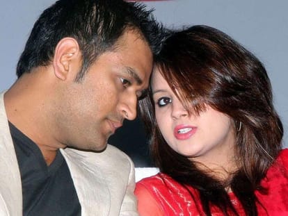 mahendra singh dhoni real life untold story
