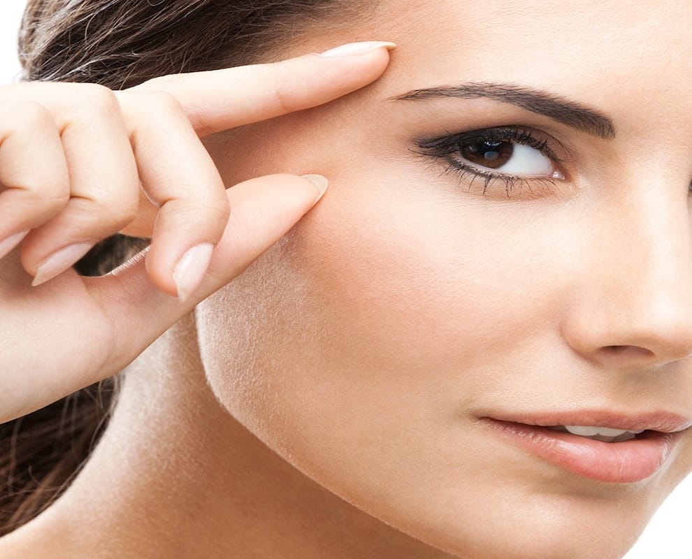 makeup hacks make natural eyeshadow at home