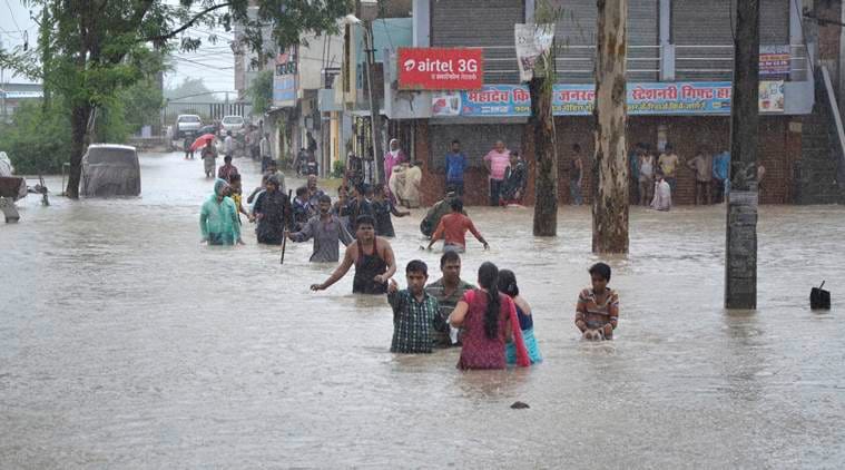 Heavy rain and flood in madhya pradesh, many people killed