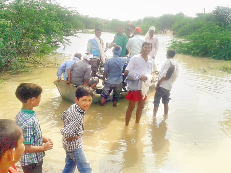 Betwa Ufnai, flooding many villages