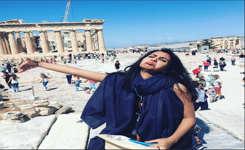 Pakistani woman went on her honeymoon without husband