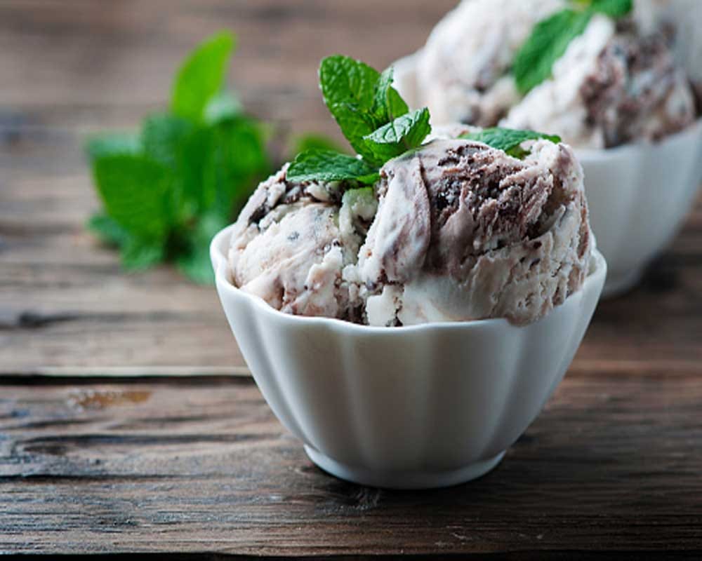 Ice-cream made of ginger and black pepper